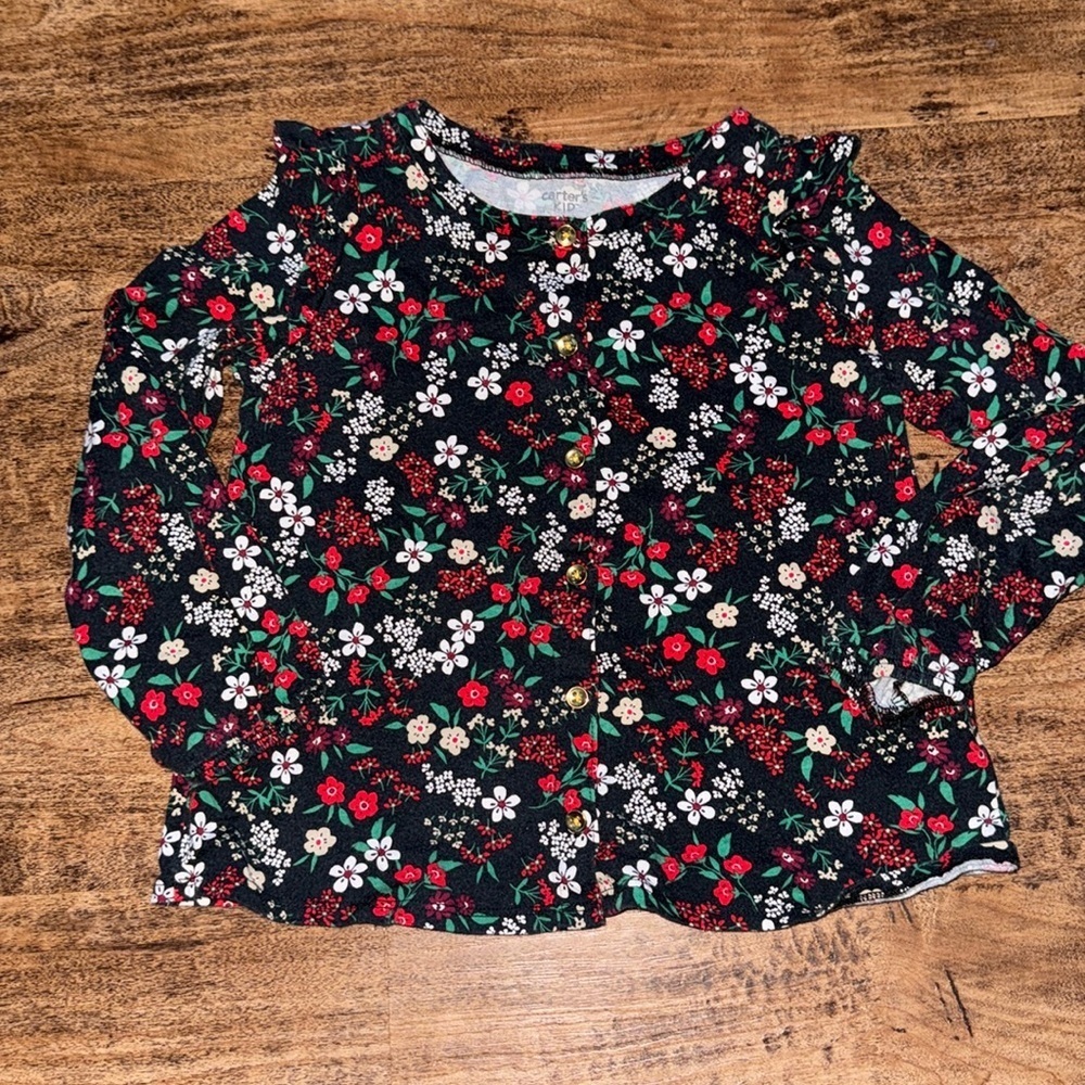 Floral top with gold buttons size 6/6x